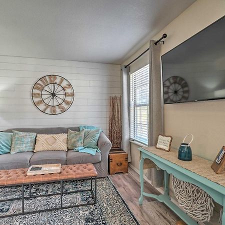 Centrally Located Branson Condo With Pool And Marina! Екстериор снимка