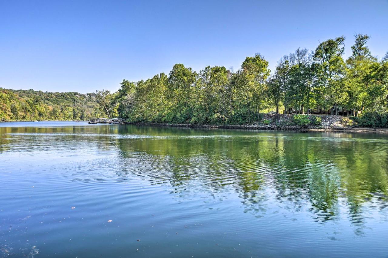 Centrally Located Branson Condo With Pool And Marina! Екстериор снимка